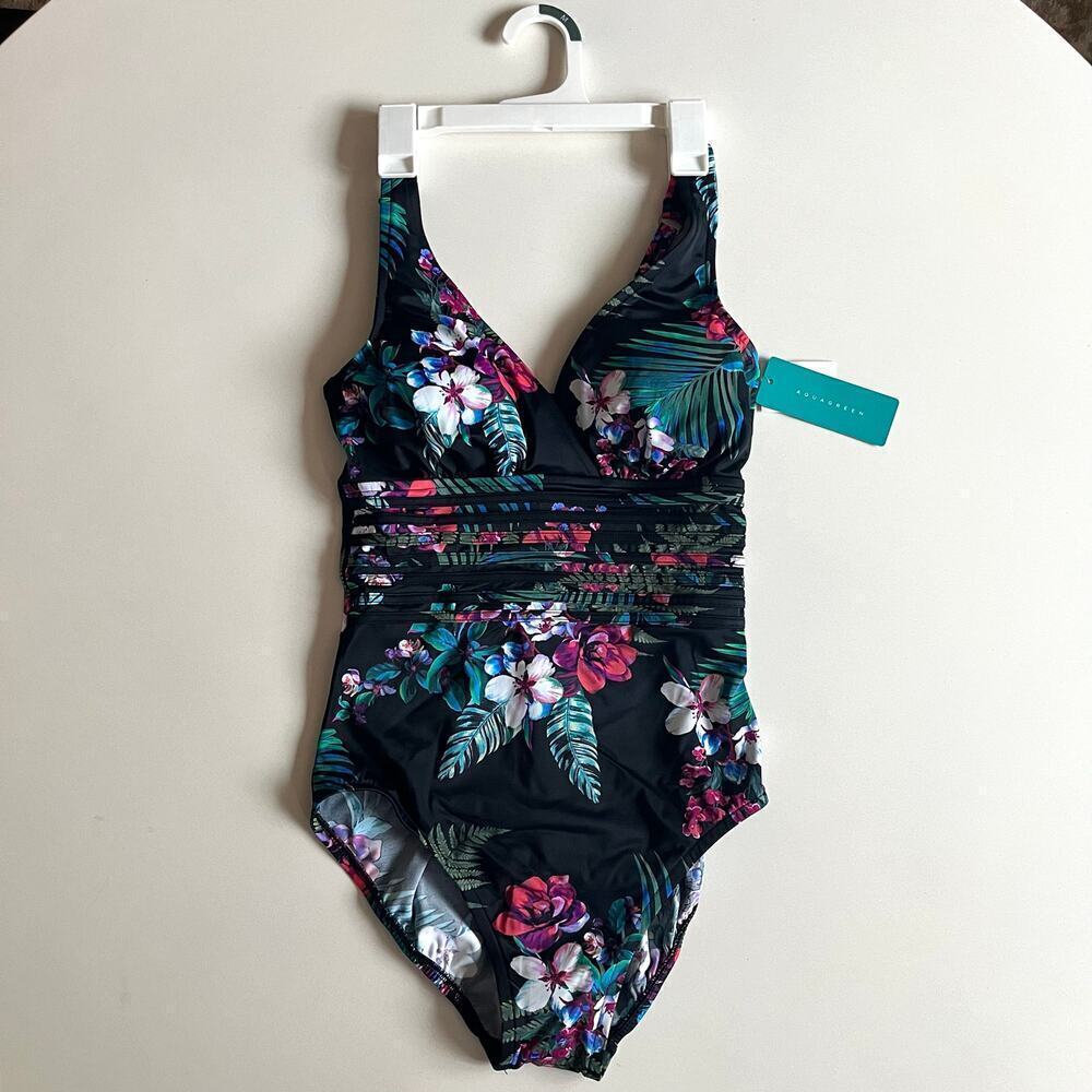 AQUA GREEN NWT One Piece Swimsuit, Floral Medium